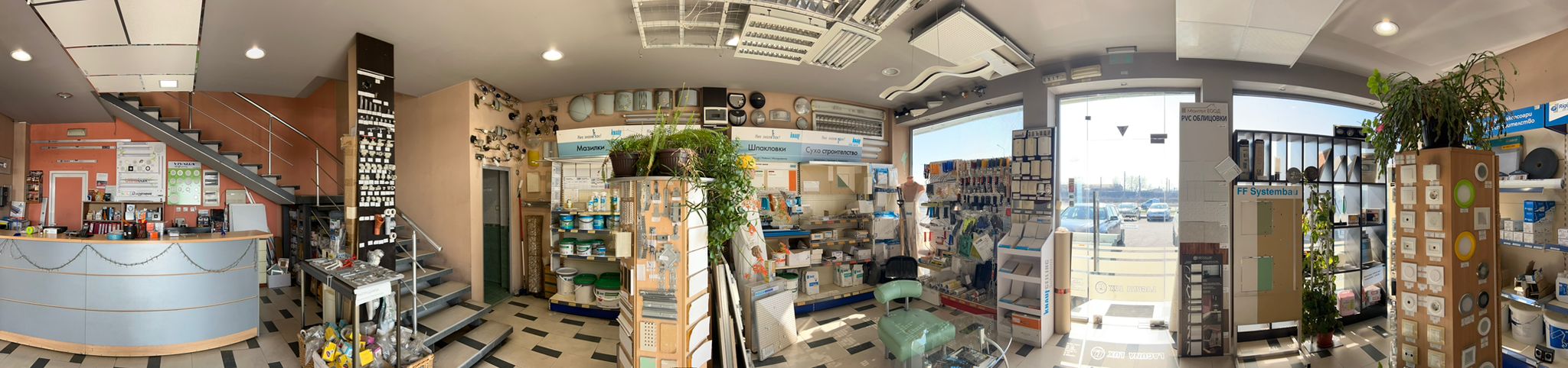 Търговският салон на Лагуна Лукс с продукти за сухо строителство